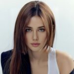 Profile picture of EstherMills