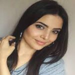 Profile picture of MoraClinton